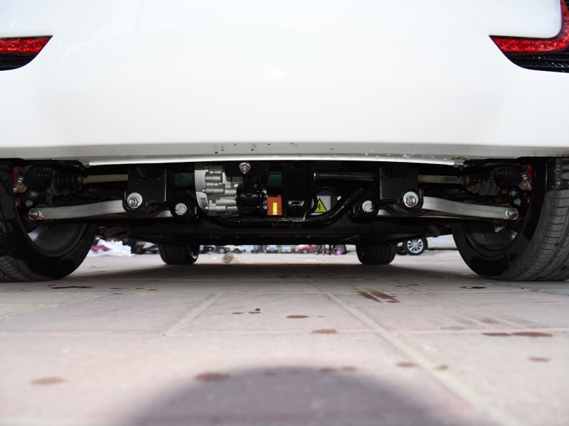 奔驰的培训师都为他打Call,2018款众泰E200有