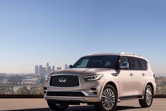 2018款英菲尼迪QX80官图 前脸造型小改