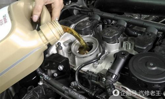汽车机油多长时间换对发动机比较好?这点连老