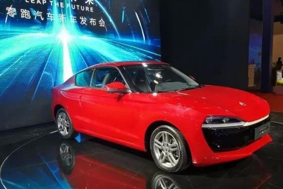 零跑S01电动轿跑车亮相，计划2019年交付，智能化配置是亮点