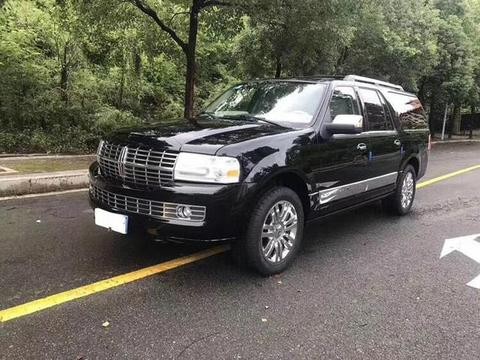 朋友不听劝，花十多万买下林肯领航员5.4，夫妻却要闹离婚！