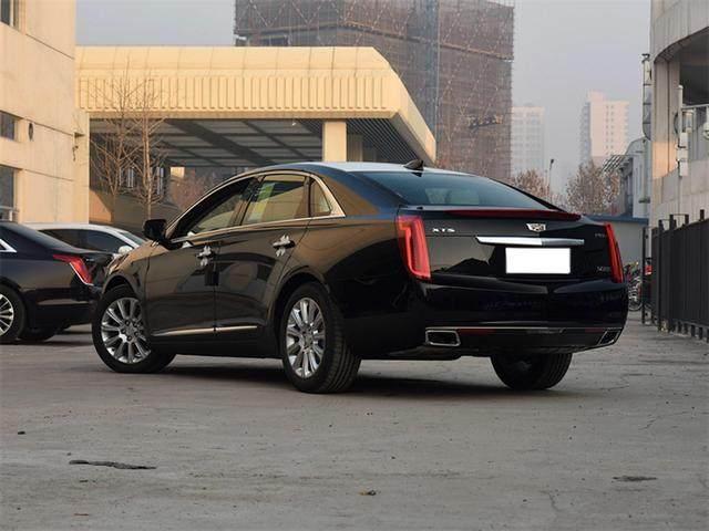 豪华品牌,狂降6万,标配全景天窗+BOSE音响!