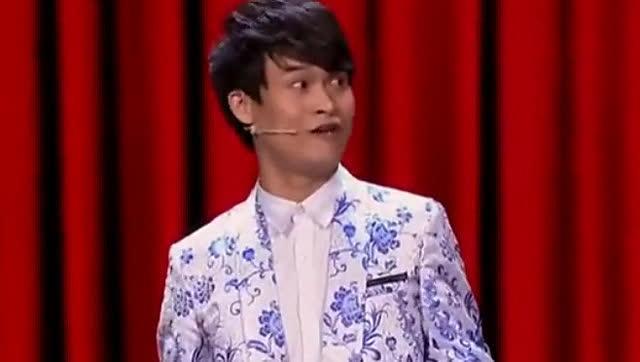 田娃曝小沈龙离开赵本山经过:因媳妇出车祸离职,红了就回不来了