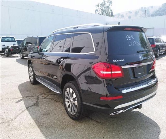 2018款奔驰GLS450多少钱美规版奔驰GLS450配置性能双11优惠万元