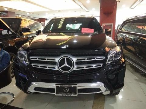 17款奔驰GLS450 全LED鹰眼大灯光芒璀璨夺目