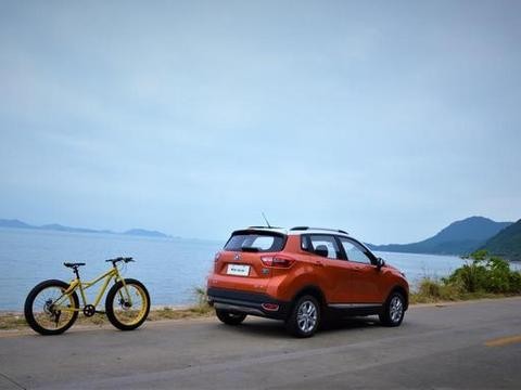 深圳试驾新能源，长安CS15EV和城市更配哦！