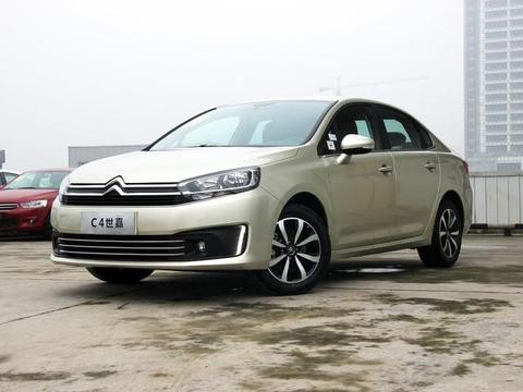 13万落地，采用大师级底盘的2款车，谁的性价比更高？