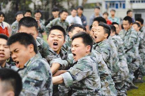 关于当兵留士官我只能说这么多