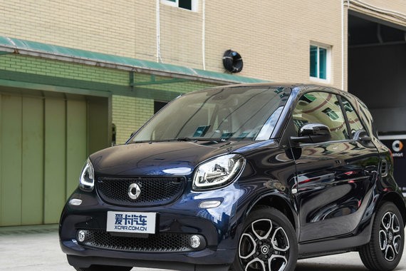 smart fortwo特别版上市 售14.6888万起