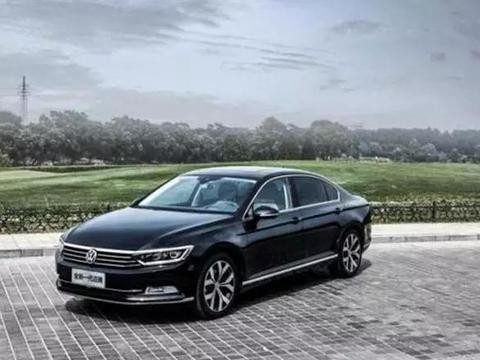 不看车标气场如奥迪A6，低调小老板最爱坐，迈腾到底怎么样？