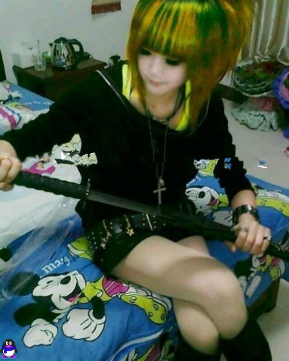 那些年的杀马特女生为了爱情可以远赴千里还有多少人记得
