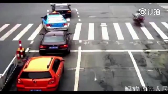 车祸集锦，看完终于明白为什么会有这么多司机痛恨电动车了