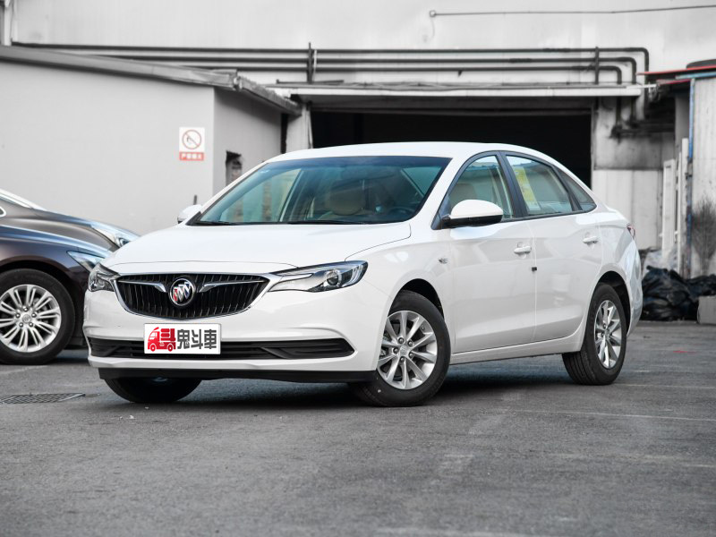 朗逸降3.4万 趁购置税优惠 买辆节油又便宜合资