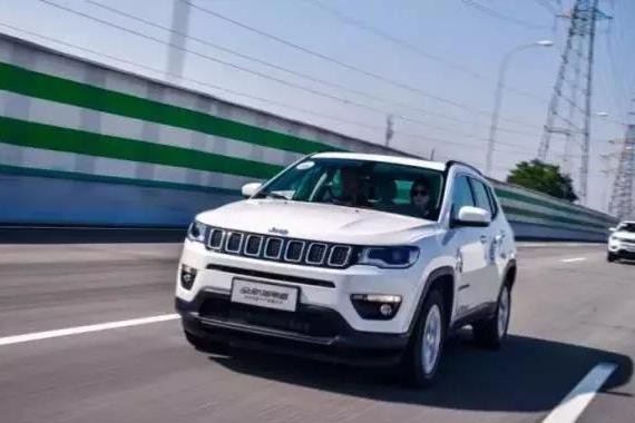 20万元以内唯一一款9速四驱城市SUV 搭载1.4T 两驱的油耗
