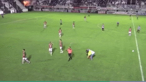 córdoba),和拉斯帕雷哈斯体育(sportivo las parejas)的阿根廷第三