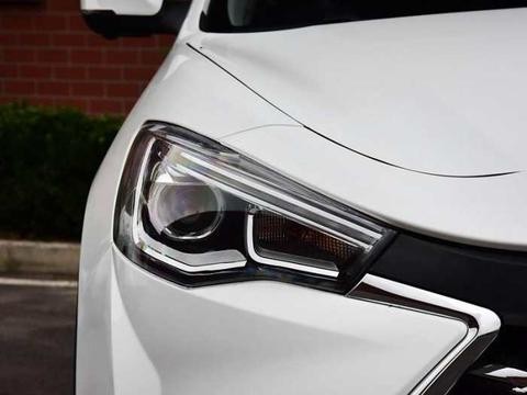 2017最火7座黑马, 配国产最强1.5T发动机, 上市半月卖出3200辆!