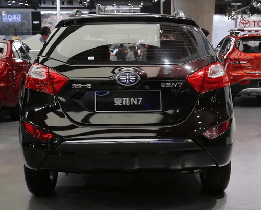 夏利相亲进入十天倒计时, 董明珠的造车梦