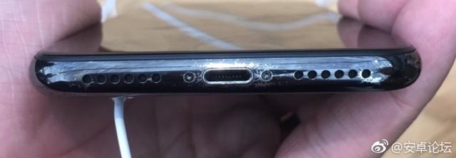 iPhone X被爆問題接二連三！綠線屏、掉漆問題挺嚇人！