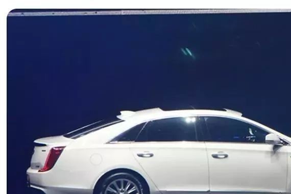 全新一代凯迪拉克XTS售价29.99–35.99万元，它留下一道难题？｜车业杂谈