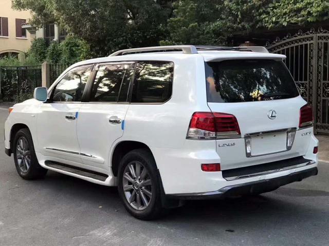 2018款全新雷克萨斯LX570油电两用车混合车