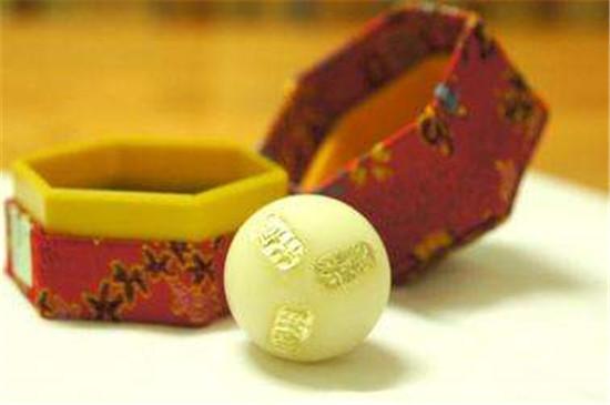 肝肾功能不全 服安宫牛黄丸有风险