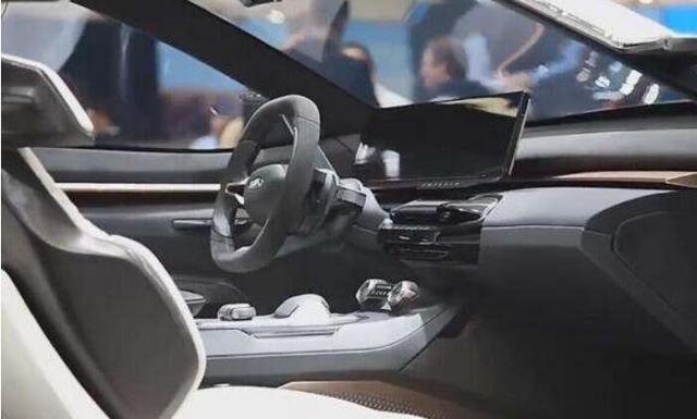 还在等领克VV7?奇瑞新款SUV终于来了,一经亮