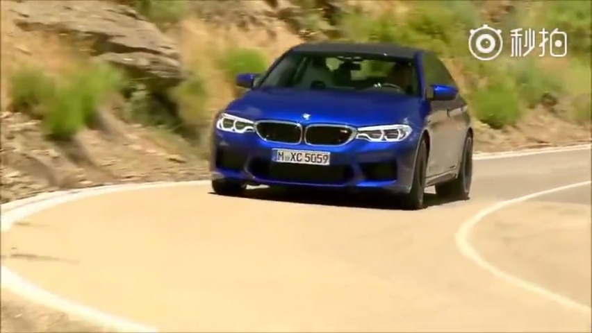 宝马M5，百公里加速3.4秒