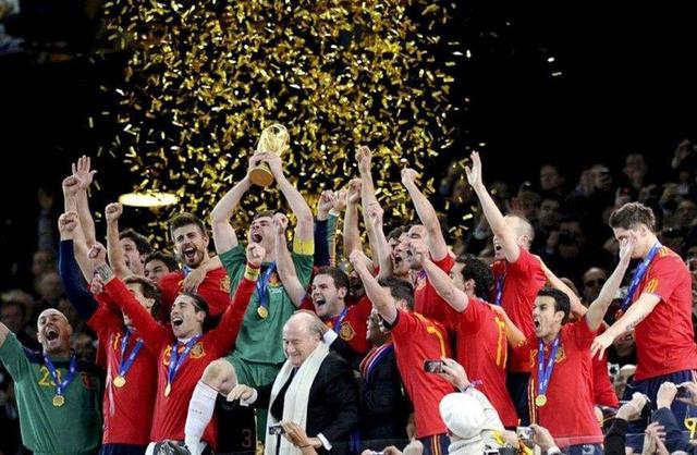 这5个足球段子太经典!伪球迷:我不懂球?我年年