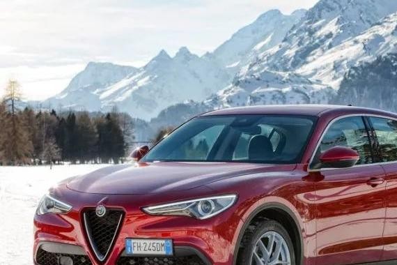 40万元级进口SUV对决，宝马&阿尔法罗密欧你选择哪个？