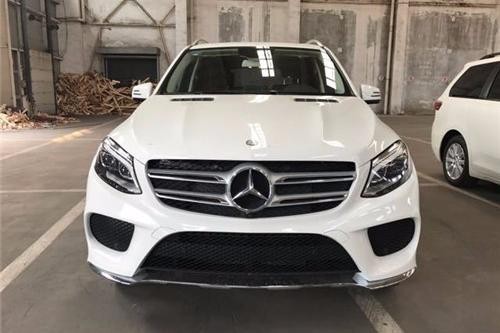 18款奔驰GLE400奢华的驾车体验 展现华丽之美