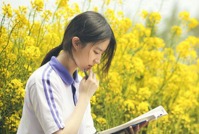 刘亦菲 杨幂 刘诗诗同穿校服，气质却相差十万八千里