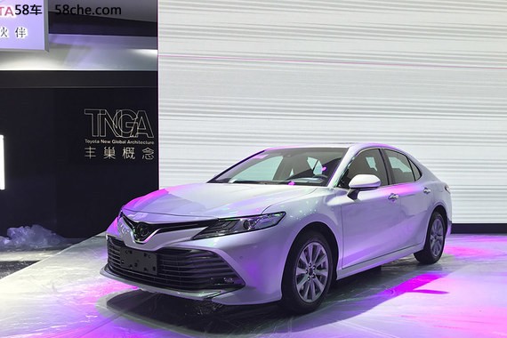 广州车展探馆 曝全新第八代凯美瑞谍照图