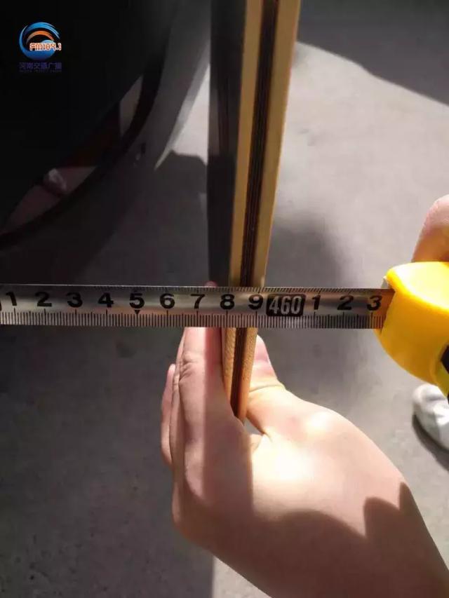 东风小康C32“会缩水”买回后,尺寸少了10公分!