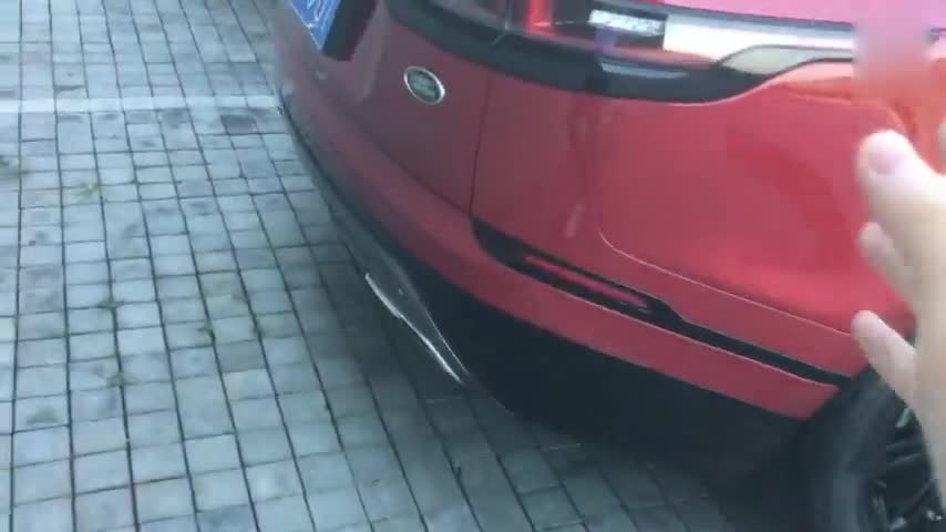 宝马7系车钥匙很帅？那是你没见过这部百万级SUV的钥匙