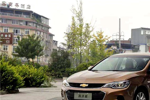 科沃兹：成功的全新后来者