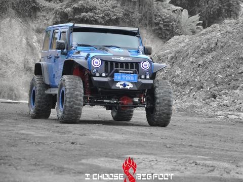 贵州大脚车会像罂粟花一般迷人的牧马人改装