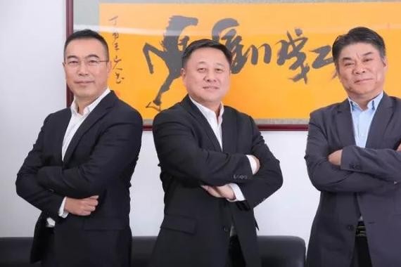 新能源造车再添新军，帝亚一维首款纯电动车明年上市