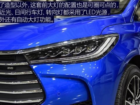 “国产奥迪”MPV正式上市，后排犹如双人床，仅8万还买啥730