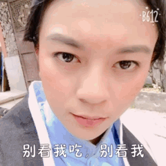 谈莉娜更博竟然变白了？和闺蜜同框才发现我想多了
