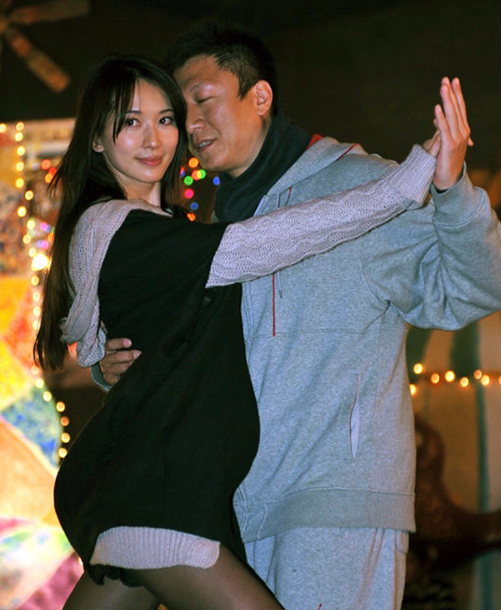 告诫大龄剩女:再挑挑拣拣下场就是林志玲! 告诫大龄剩女:再挑挑拣拣下场就是林志玲!