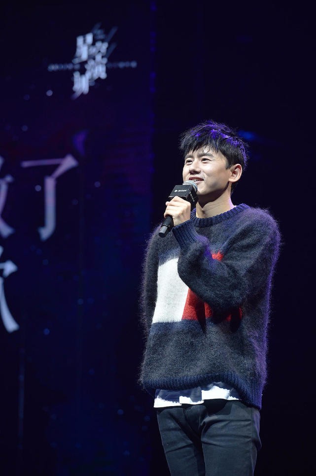 张杰最后,当主持人陈晓楠问起张杰,即将当父亲是怎样一种感受.