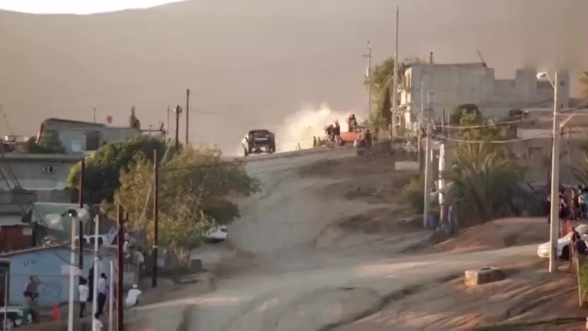 鲍德温！世界上把越野车开得最疯狂的人。