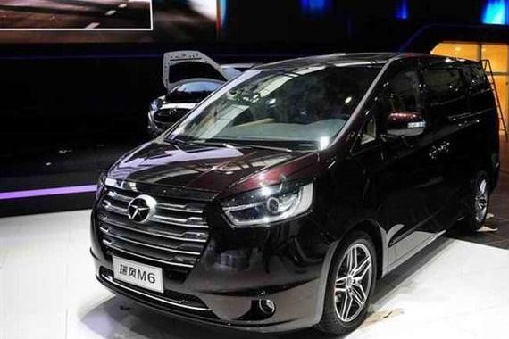 国产埃尔法亮相 江淮瑞风M6要打高端牌