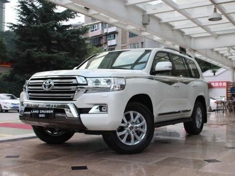 17款丰田酷路泽4000报价 惊喜价格不容错过