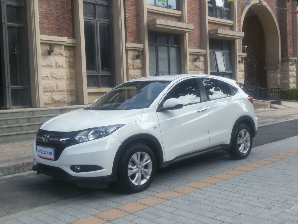 本田亮相新车,油耗4升售价仅7万,直击哈弗宝骏