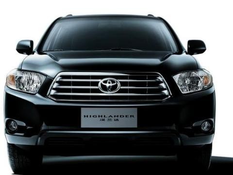 土豪为了显摆自己,花费近20万改装汉兰达,这车能上路吗？