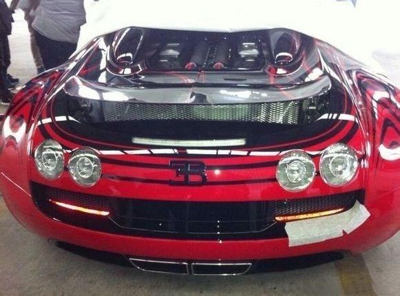 售价3800万,税交了1800万,江苏首台布加迪,港