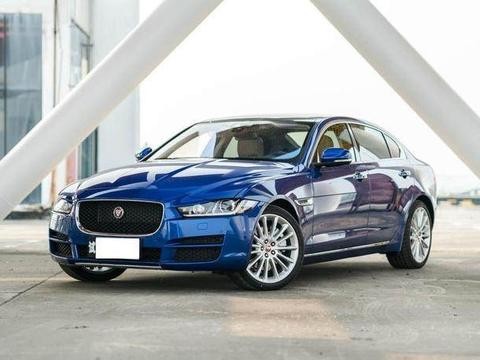 奔驰C级的终结者，格调远胜奥迪，运动不输宝马，加长后便宜11万