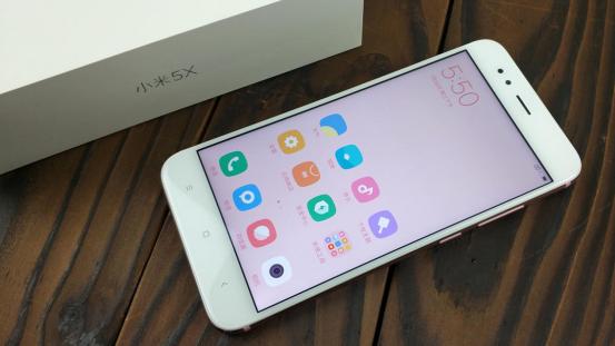 小米5X你会选择谁?-提供留学,移民,理财,培训,