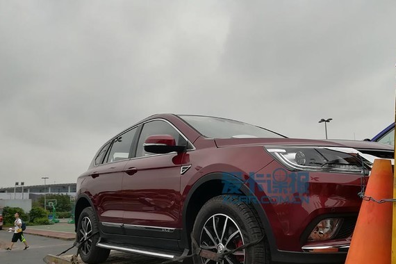 广州车展探馆：北汽幻速2018款S6抢先拍